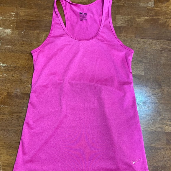 nike dri fit tank - Picture 1 of 3